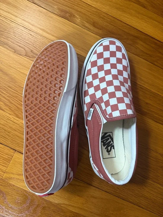 Vans Checkerboard Slip-On Sneakers in Brick/White - Picture 2 of 4